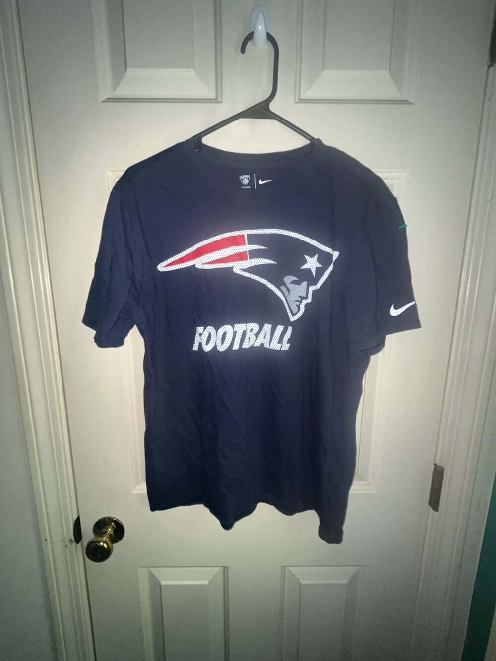 Nike New England Patriots NFL Equipment Training T-Shirt Size Large